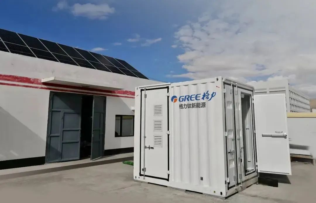 突破技術(shù)束縛！江蘇億鋰新能源便攜式儲能電池專利引發(fā)市場熱潮(圖1)