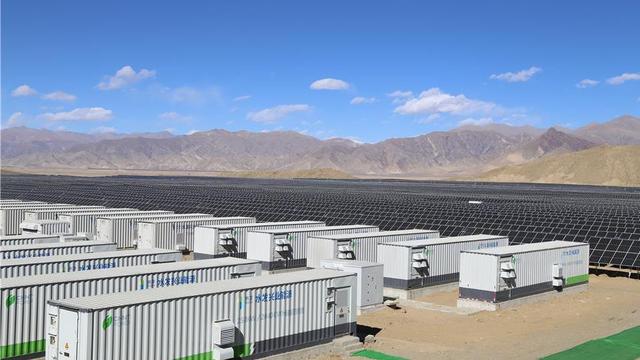 企業(yè)安裝“大充電寶” 一年節(jié)約近百萬元電費(圖1)